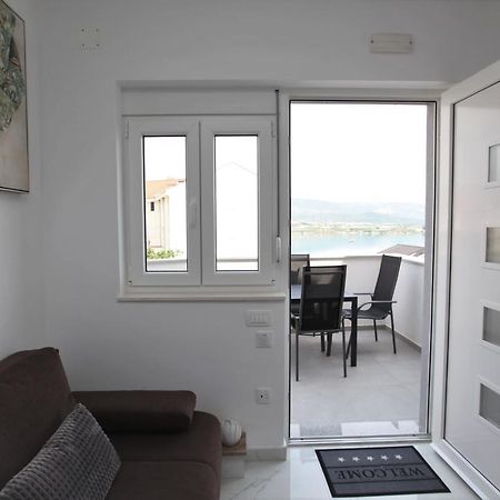 Apartmani Ive Trogir Exterior foto